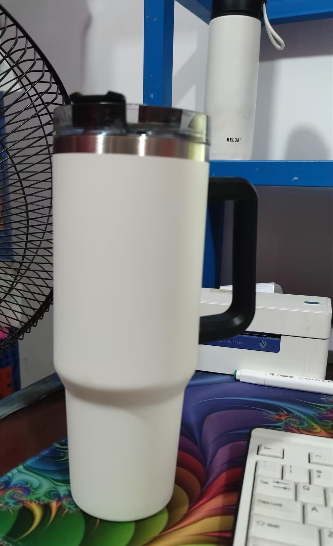 Termo de acero inoxidable de 40 oz, moderno