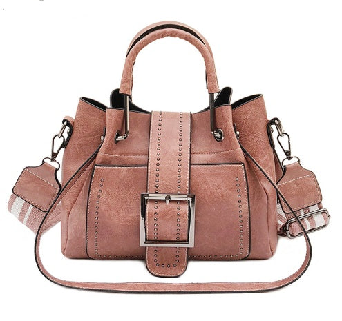 Bolso de mano tipo cubo de cuero doble