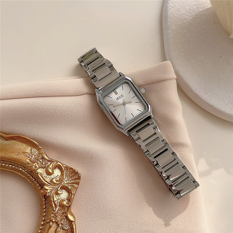 Reloj cuadrado estilo sencillo para mujer