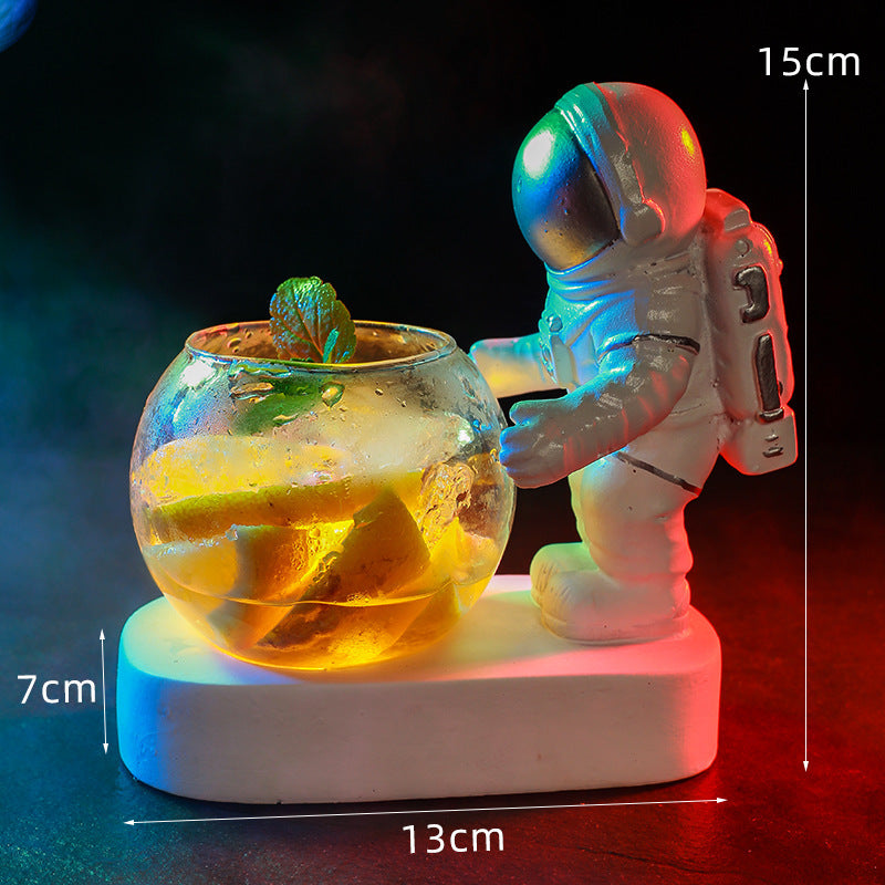 Vaso de cóctel con figura creativa