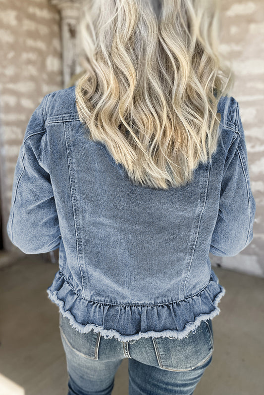 Chaqueta vaquera con bolsillos y solapa con volantes en azul Beau