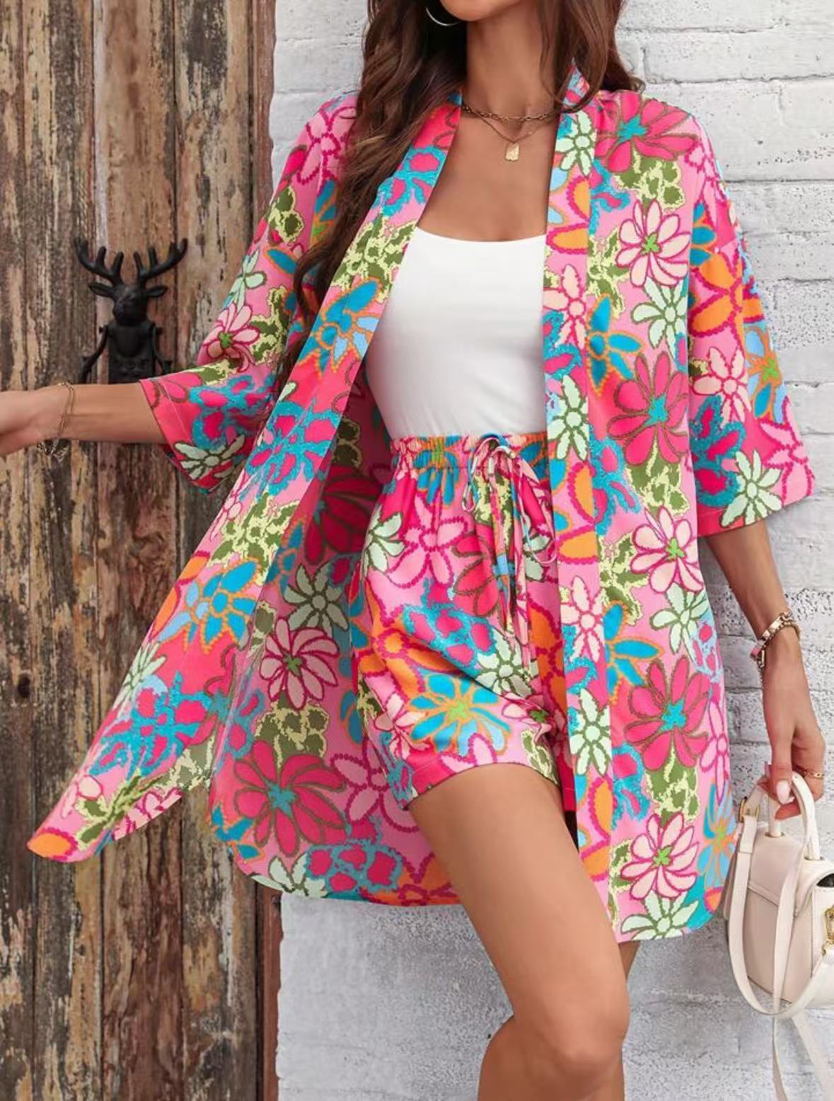 Conjunto elegante de dos piezas con estampado floral
