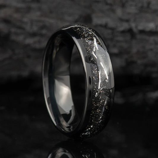 Anillo de acero de tungsteno negro con borde de alambre plateado