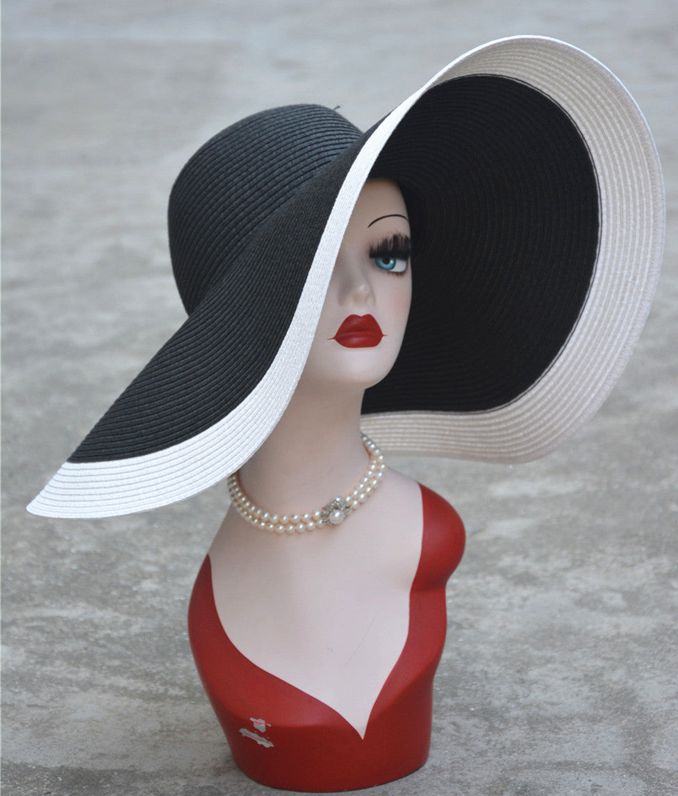 Sombrero de paja de gran tamaño con diseño de Hepburn Shade
