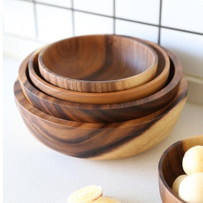 Tazón de madera hecho a mano con hermosas vetas