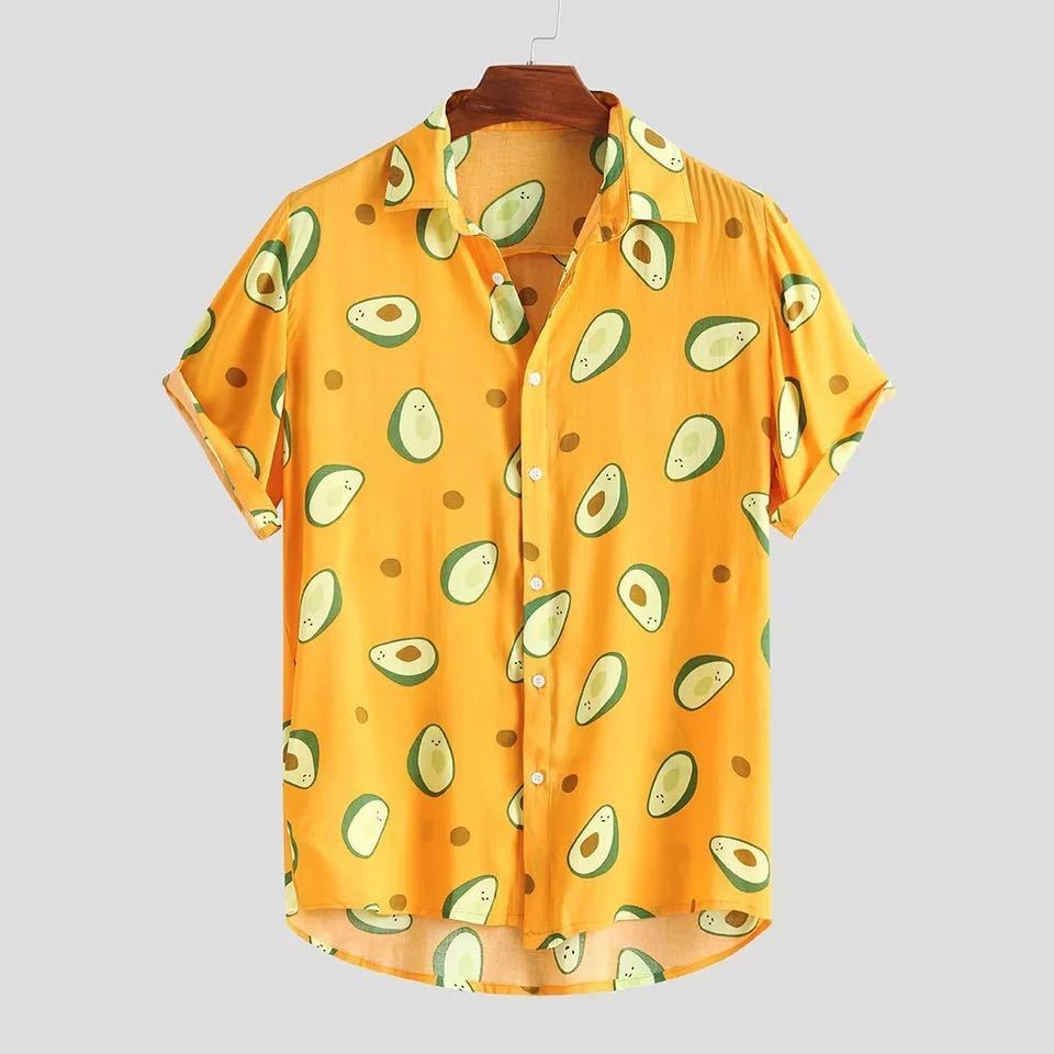 Short-sleeved beach shirt with avocado print