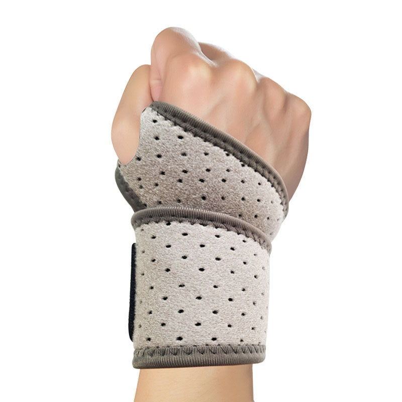 Sports bandage for wrist and sprain
