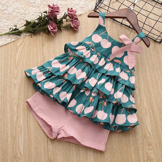 Ropa para niñas y bebés, camiseta y pantalones cortos.