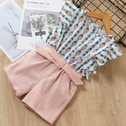 Ropa para niñas y bebés, camiseta y pantalones cortos.