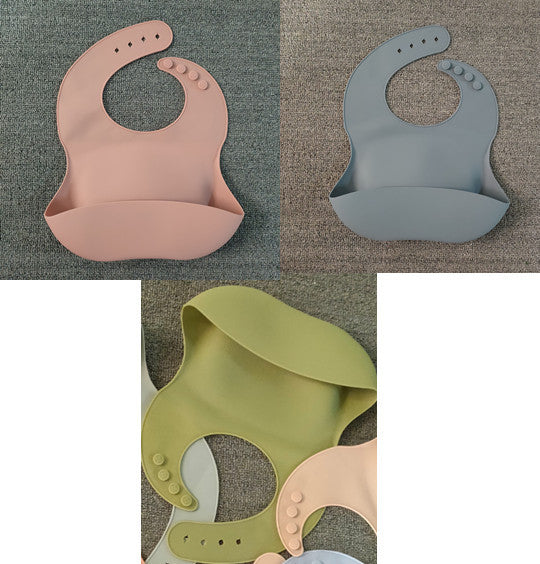 Babero de silicona suave impermeable con receptor de alimentos