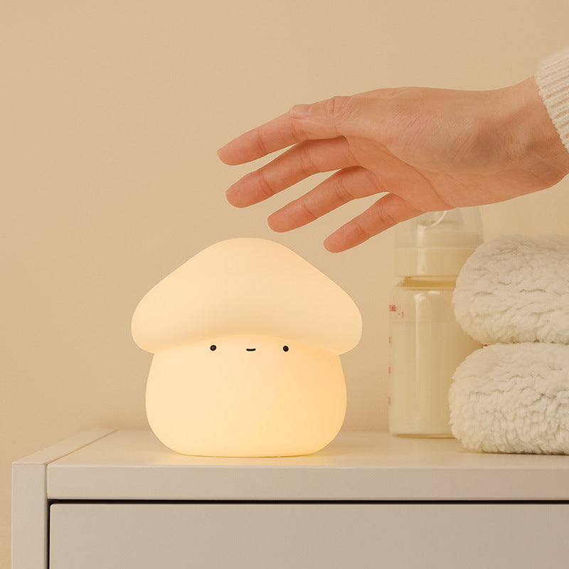 Lámpara de noche pequeña con forma de hongo de silicona con temporizador