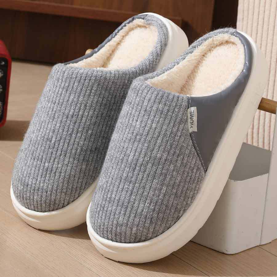 Winter Warm Plush Slippers Thick Sole Non-Slip Home Shoes for Women and Men