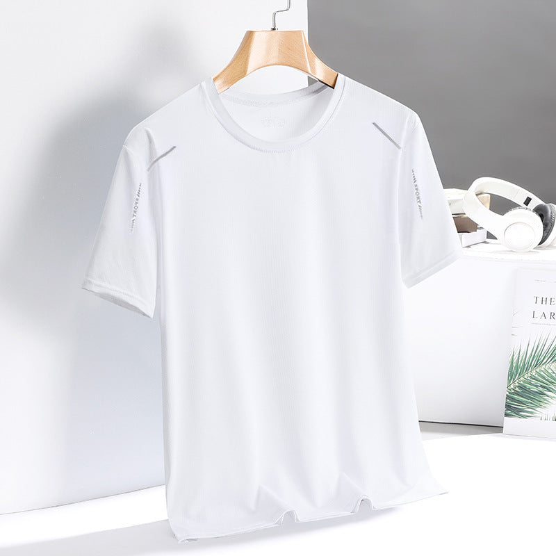 Men's ice silk T-shirt, quick-drying, breathable and fashionable.