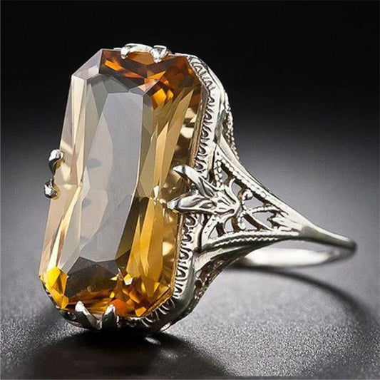 Anillo Tallado para mujer