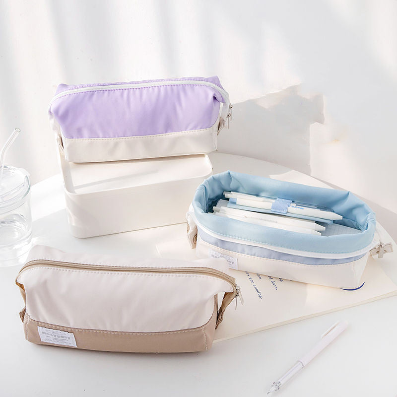 Canvas case with handle