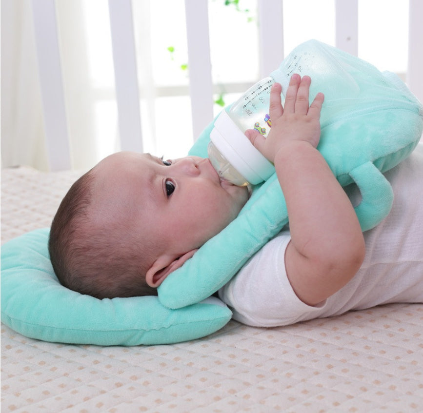 Plush pillow for baby feeding
