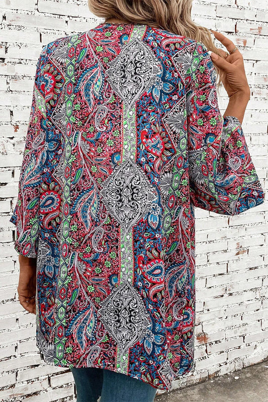kimono rojo con frente abierto y estampado de paisley