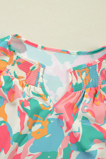 Conjunto de pantalones anchos y top con mangas con volantes florales