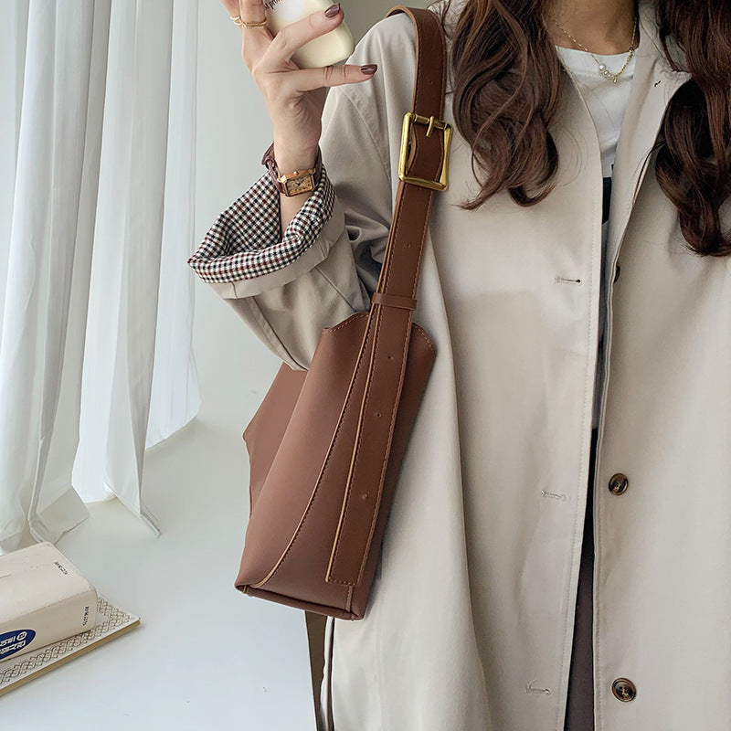 Bolso de hombro para mujer estilo bandolera minimalista de piel sintética