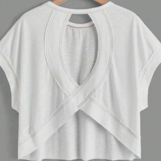 Blusa casual con abertura en la espalda