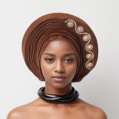 Turbante tiras laminadas de seda con brillantes