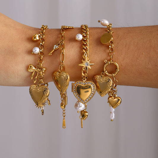 Pulsera de acero dorada