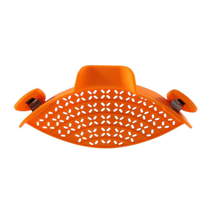 Silicone side drainer for pots
