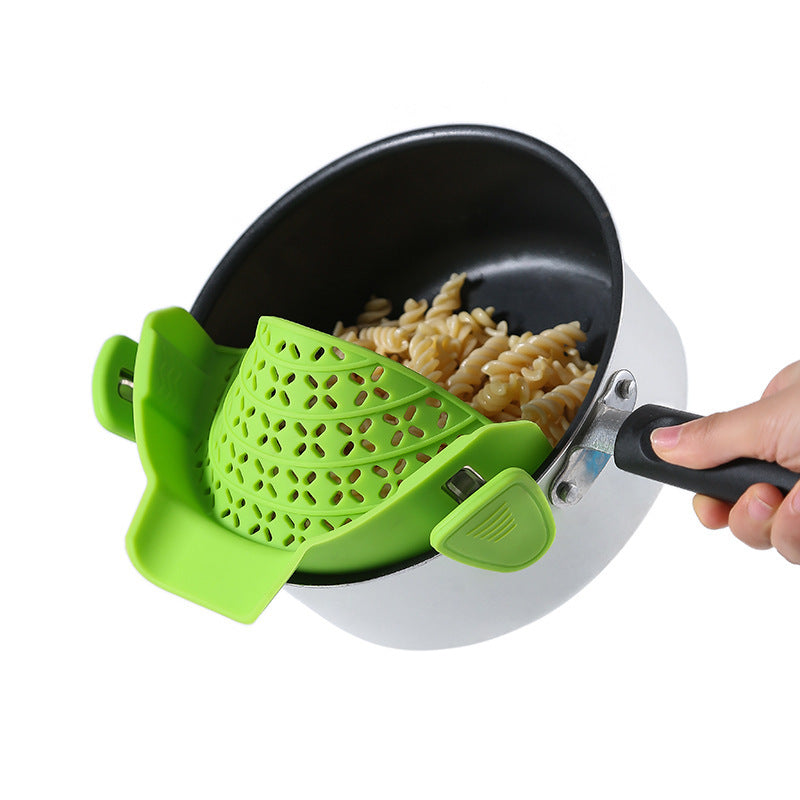 Silicone side drainer for pots