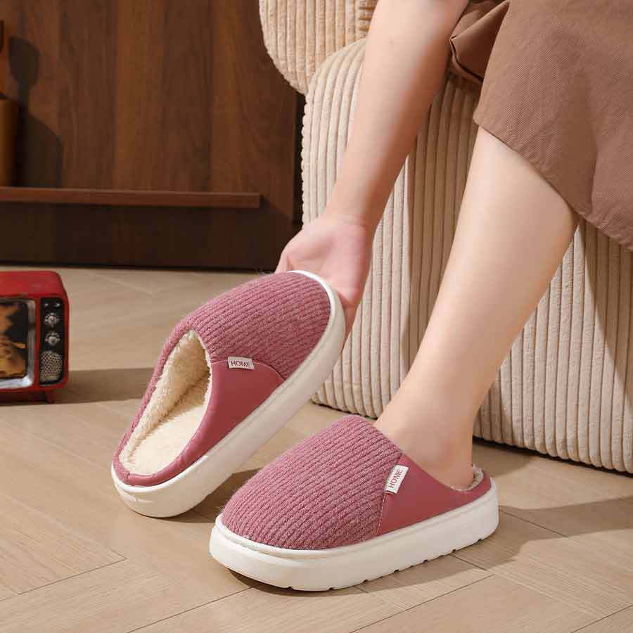 Winter Warm Plush Slippers Thick Sole Non-Slip Home Shoes for Women and Men