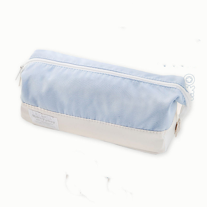 Canvas case with handle